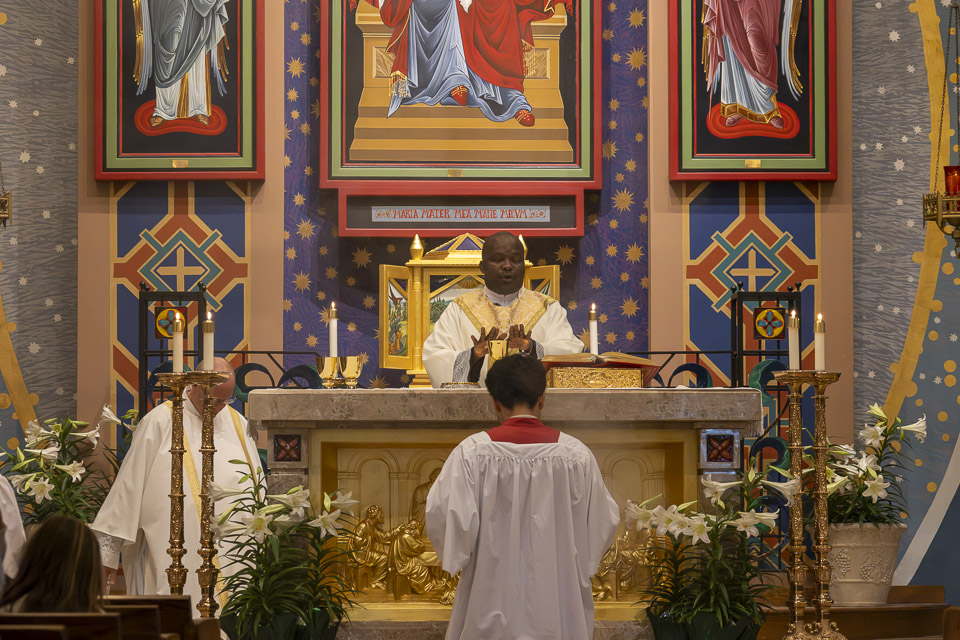 2026-First-Communion (38 of 150).jpg